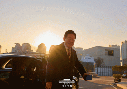이재명 대통령, 해수부 부산 임시청사 개청식 참석…“북극항로 시대 본격 개막”