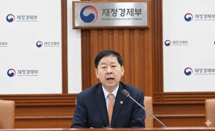 구윤철 부총리 “달러 강제 매각설은 명백한 가짜뉴스…경찰 수사 등 엄정 대응”