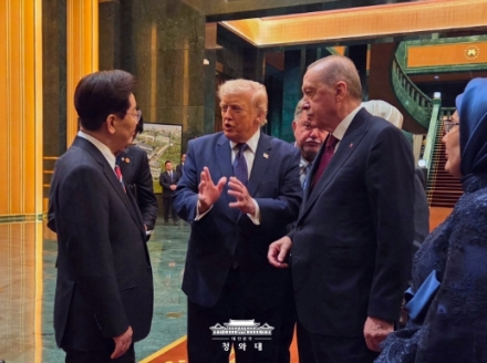 이재명 대통령, NATO 정상회의 계기 연쇄 정상외교…트럼프와 조선 협력·산체스와 전략적 협력 논의