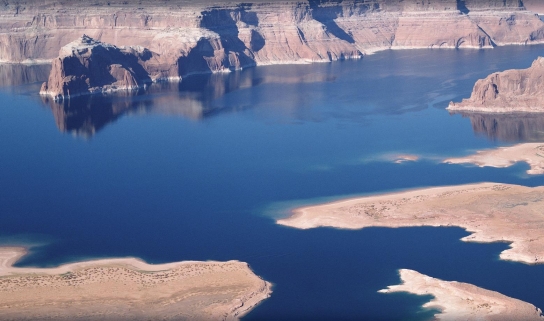 [ESG글로벌] 이상기온으로 ‘파월 호수(Lake Powell)’ 수위 급락
