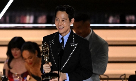 '오징어게임' 에미상 감독상· 남우주연상 수상